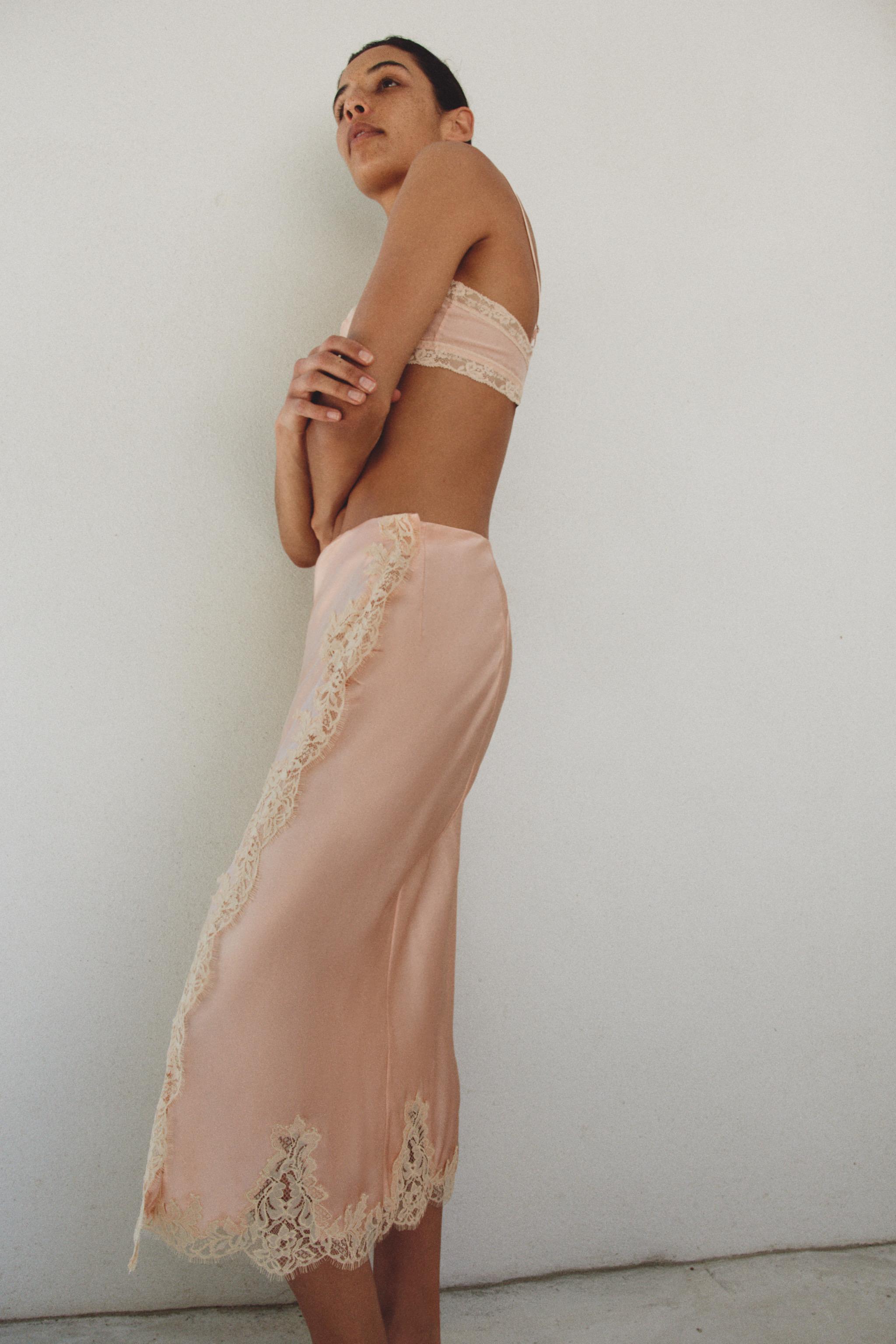 100% SILK EMBROIDERED LACE BRA